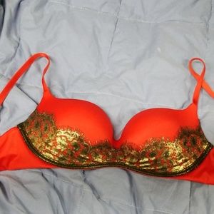 Victoria's Secret 36A red balconet push up padded